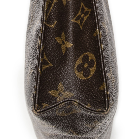 Louis Vuitton Vintage Toiletry Pouch - Picture 7 of 10